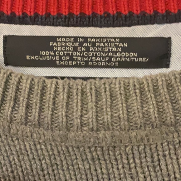 Tommy Hilfiger knit sweater - Picture 3 of 6